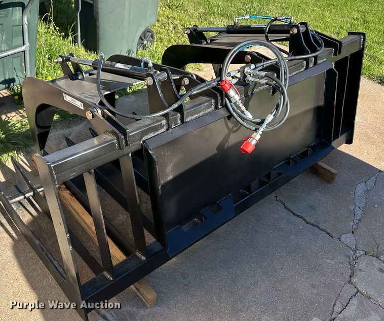 image for item EQ4761 74