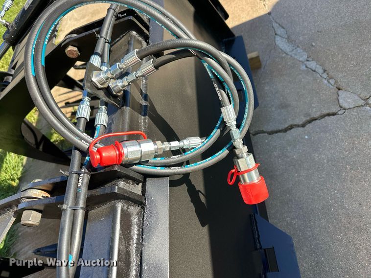 image for item EQ4761 74