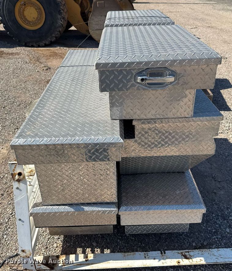 image for item ER4972 Automotive accessories