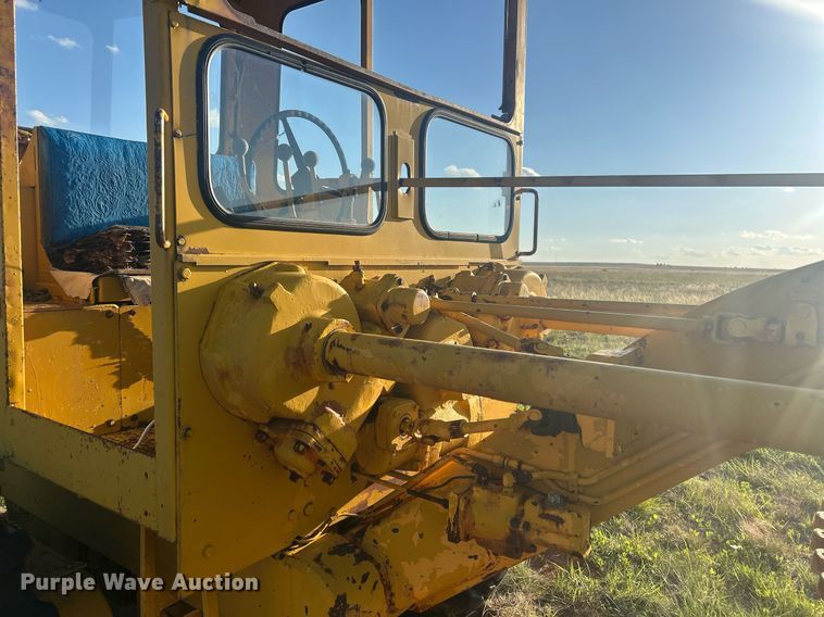 image for item EX9804 Allis-Chalmers M70 rigid frame motor grader