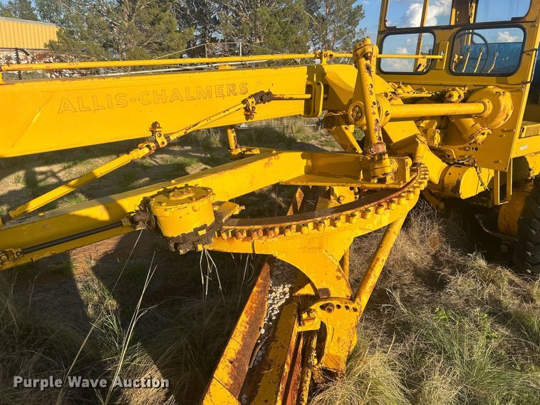 image for item EX9804 Allis-Chalmers M70 rigid frame motor grader