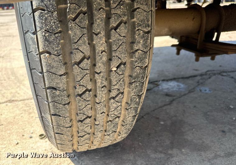 image for item MS9971 1994 LeRoi International 3272X451 air compressor