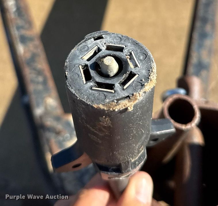 image for item MS9972 1997 LeRoi International Q185DJE air compressor