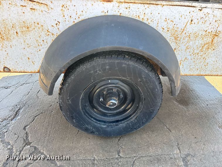 image for item MS9972 1997 LeRoi International Q185DJE air compressor