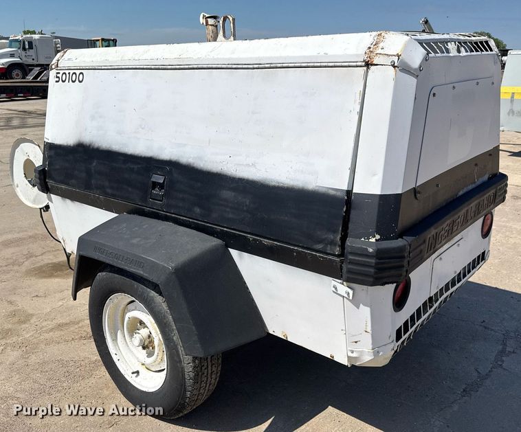 image for item MS9973 1997 Ingersoll Rand P185WJD air compressor