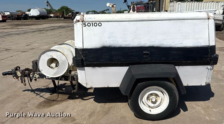 image for item MS9973 1997 Ingersoll Rand P185WJD air compressor