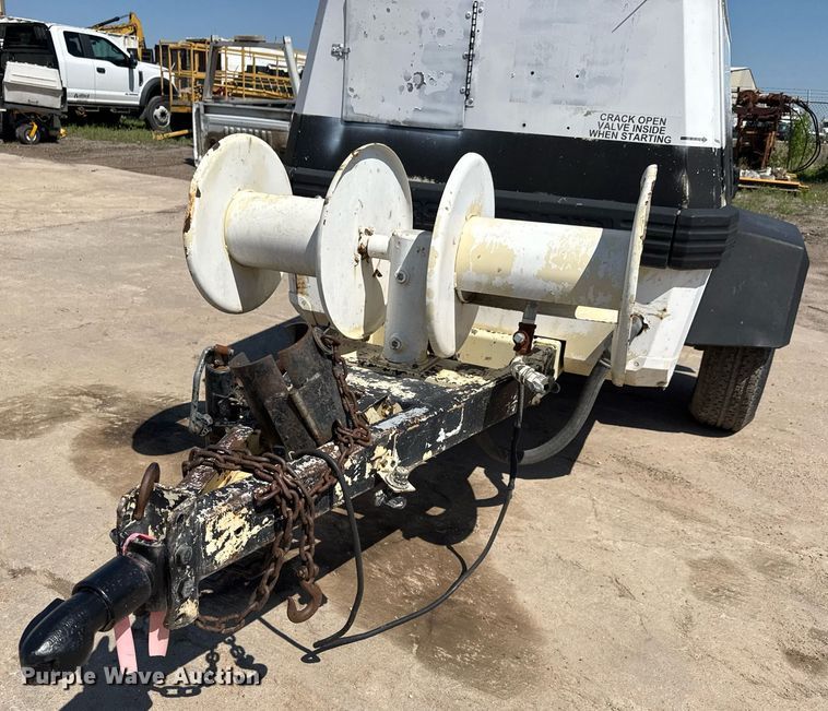 image for item MS9973 1997 Ingersoll Rand P185WJD air compressor