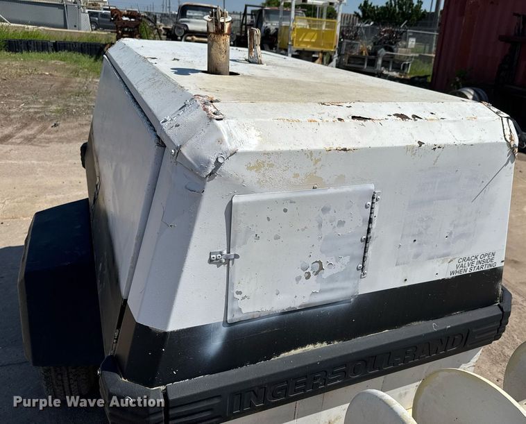 image for item MS9973 1997 Ingersoll Rand P185WJD air compressor