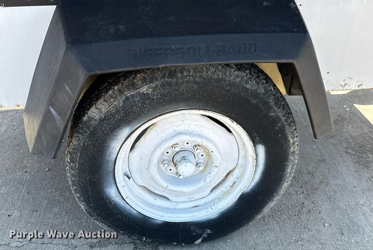 image for item MS9973 1997 Ingersoll Rand P185WJD air compressor