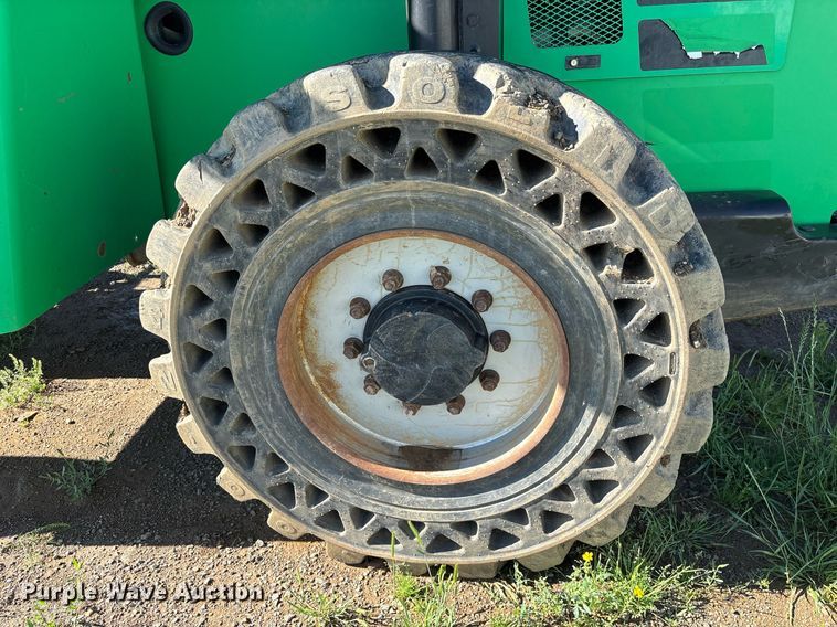 image for item ND9710 2015 JLG 6042 telehandler