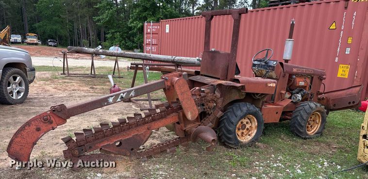 image for item ND9712 1979 Ditch Witch R40 trencher