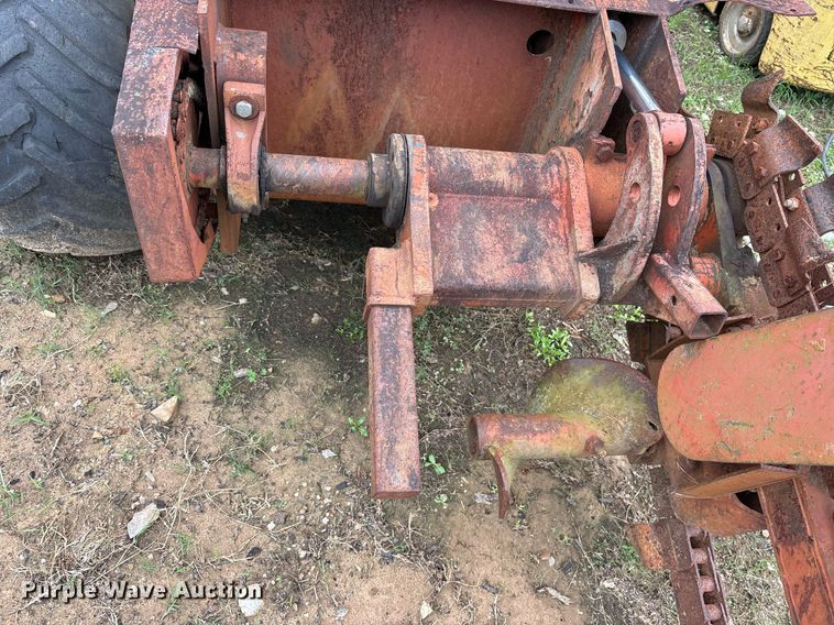image for item ND9712 1979 Ditch Witch R40 trencher