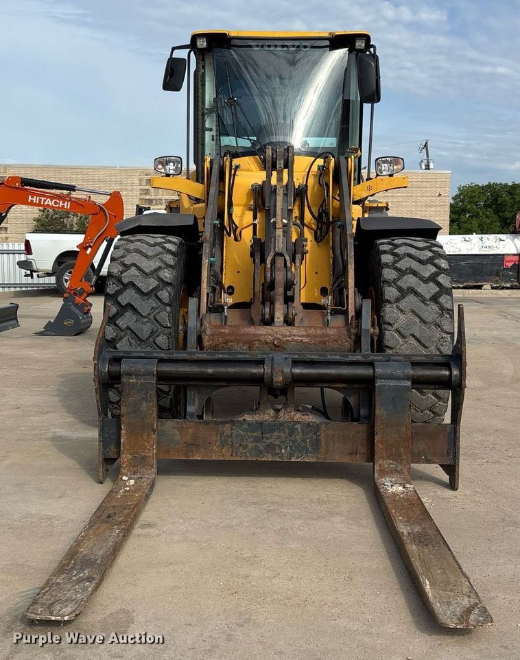 image for item ND9715 2011 Volvo L60F wheel loader