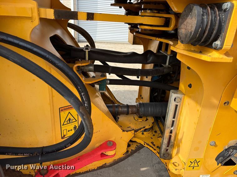 image for item ND9715 2011 Volvo L60F wheel loader