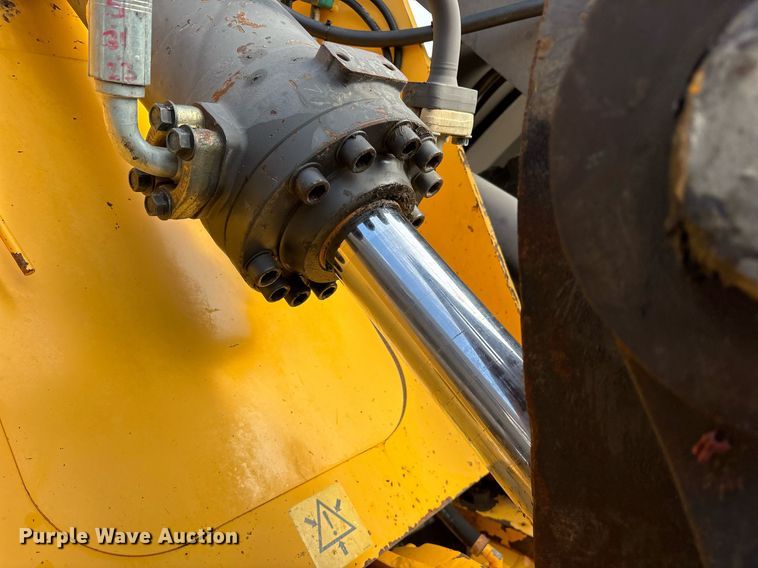 image for item ND9715 2011 Volvo L60F wheel loader