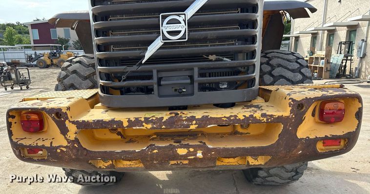 image for item ND9715 2011 Volvo L60F wheel loader