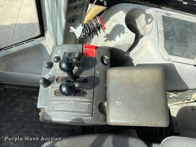 image for item ND9715 2011 Volvo L60F wheel loader