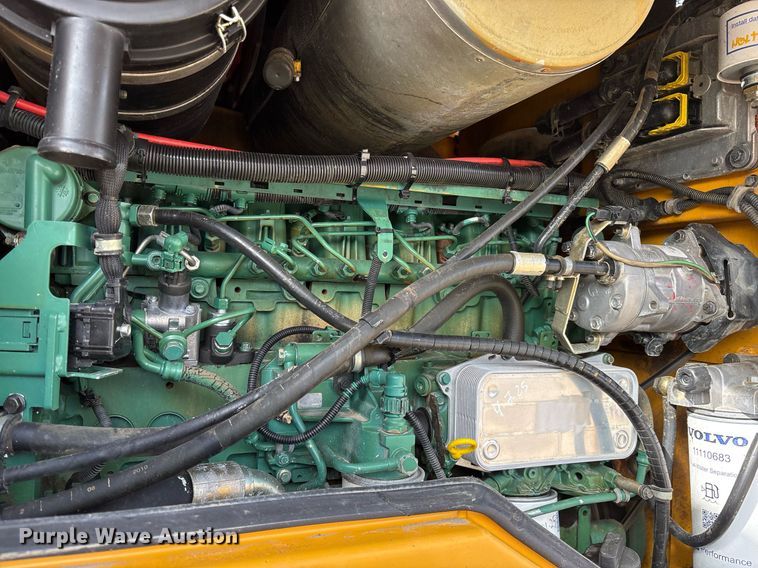 image for item ND9715 2011 Volvo L60F wheel loader