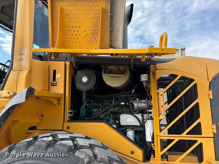 image for item ND9715 2011 Volvo L60F wheel loader