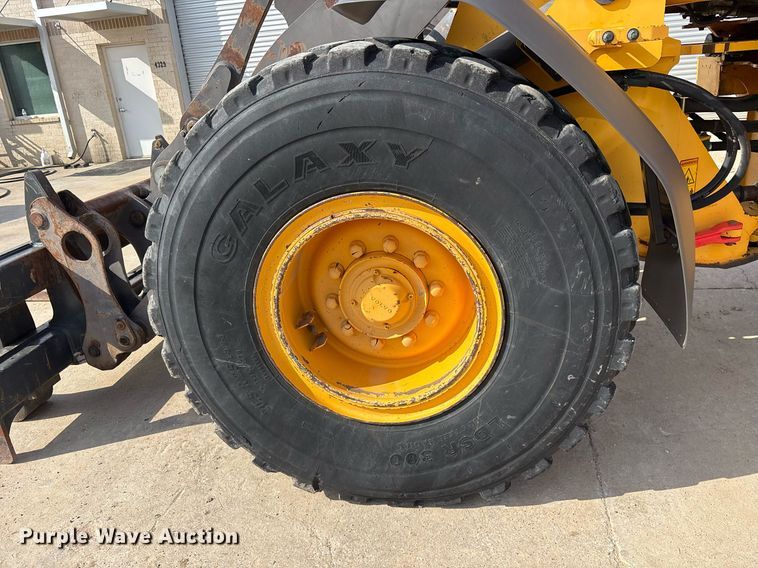 image for item ND9715 2011 Volvo L60F wheel loader