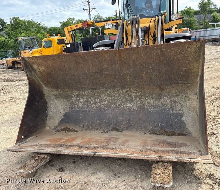 image for item ND9715 2011 Volvo L60F wheel loader