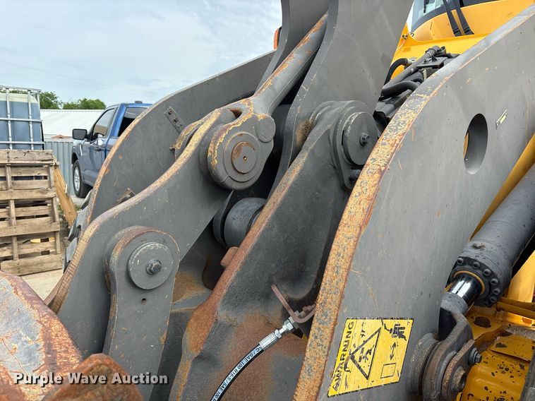 image for item ND9716 2012 Volvo L70G wheel loader