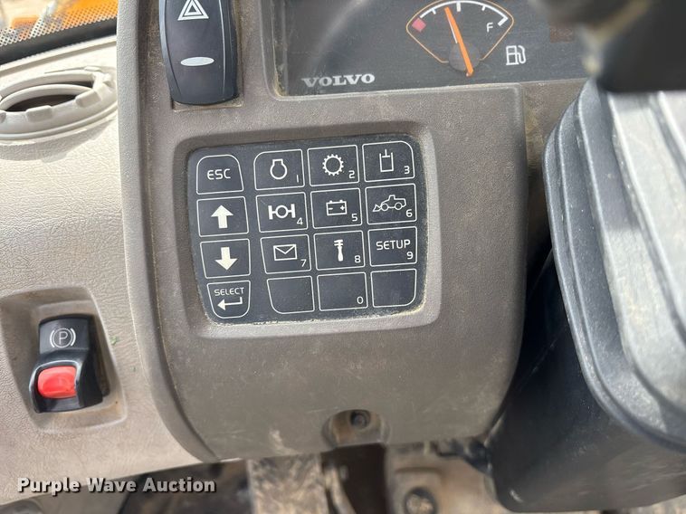 image for item ND9716 2012 Volvo L70G wheel loader