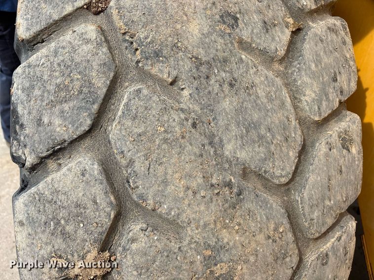 image for item ND9716 2012 Volvo L70G wheel loader