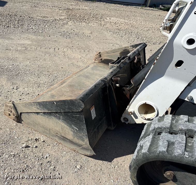 image for item ND9766 2022 Bobcat T870 tracked skid steer loader