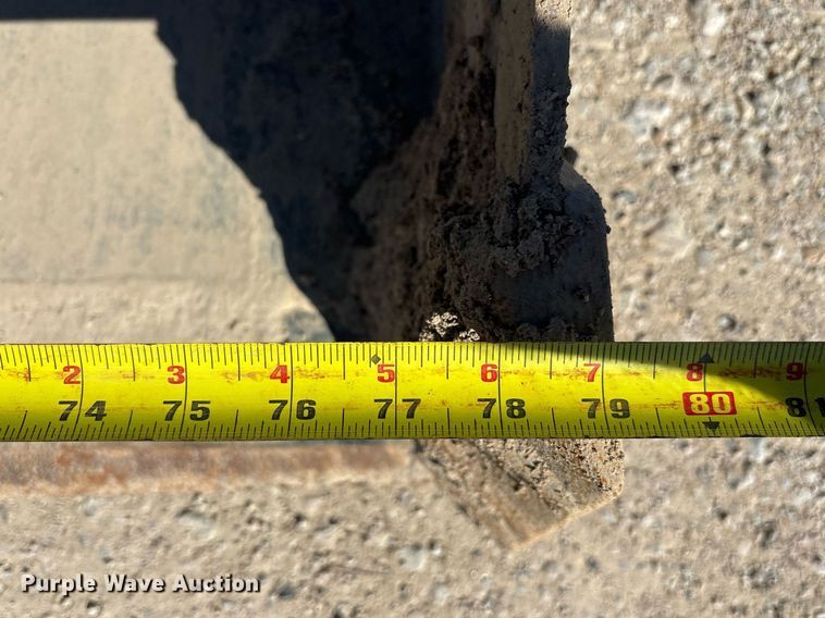 image for item ND9766 2022 Bobcat T870 tracked skid steer loader