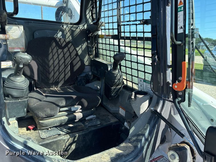 image for item ND9766 2022 Bobcat T870 tracked skid steer loader