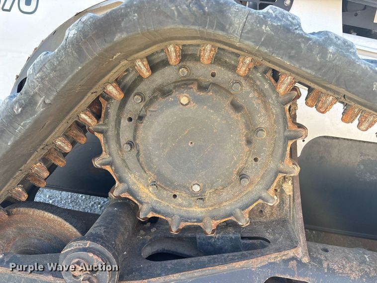 image for item ND9766 2022 Bobcat T870 tracked skid steer loader