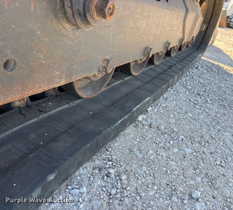 image for item ND9766 2022 Bobcat T870 tracked skid steer loader