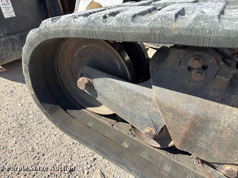 image for item ND9766 2022 Bobcat T870 tracked skid steer loader