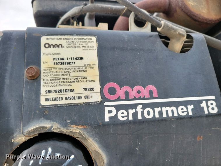 image for item NV9774 2000 International 4700 utility / service truck