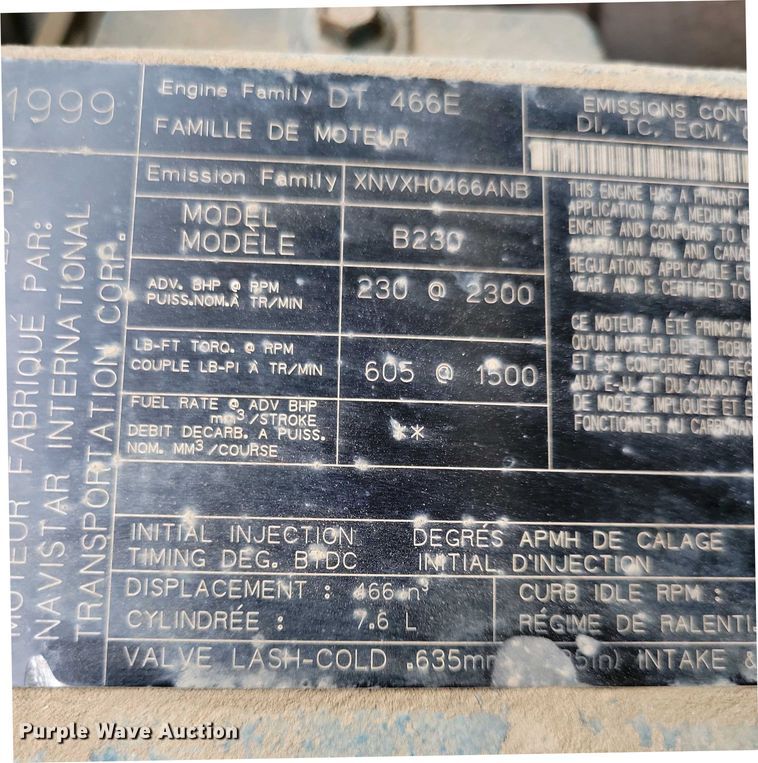 image for item NV9774 2000 International 4700 utility / service truck