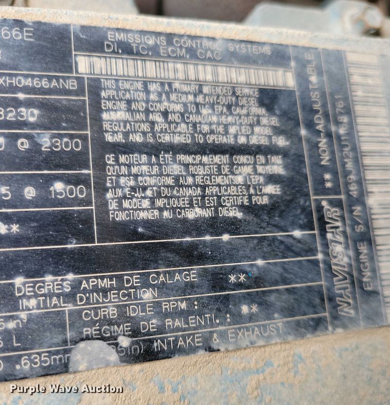 image for item NV9774 2000 International 4700 utility / service truck