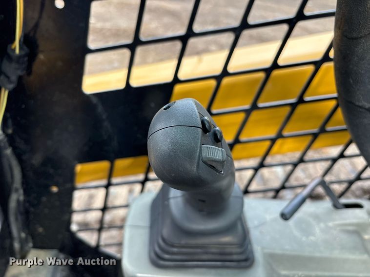 image for item OB9684 2021 Caterpillar  289D3 tracked skid steer loader