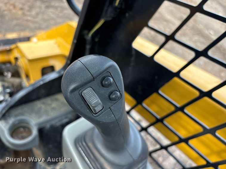 image for item OB9684 2021 Caterpillar  289D3 tracked skid steer loader