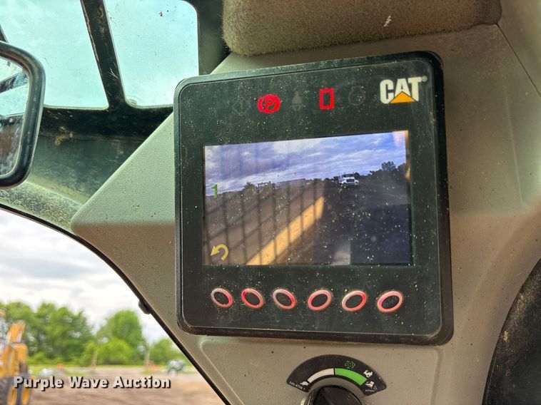 image for item OB9684 2021 Caterpillar  289D3 tracked skid steer loader