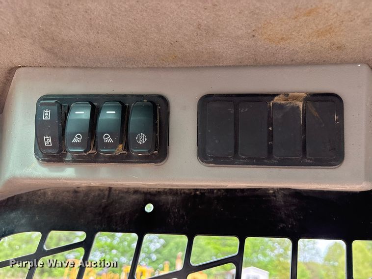 image for item OB9684 2021 Caterpillar  289D3 tracked skid steer loader