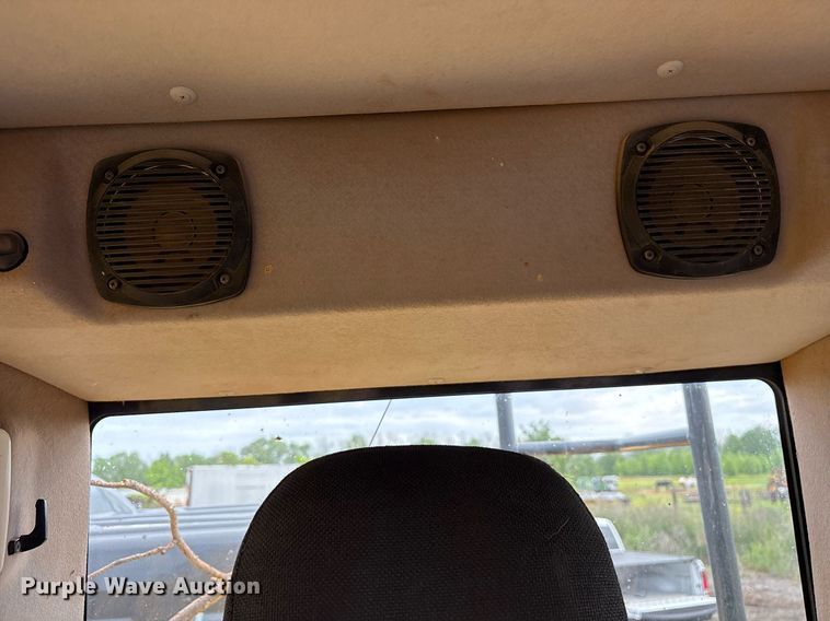 image for item OB9685 2016 Komatsu PC240LC-11 excavator