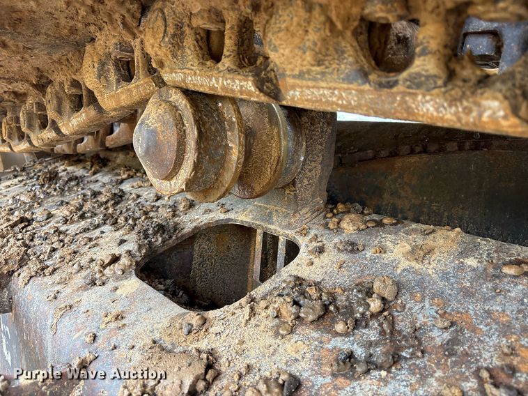 image for item OB9685 2016 Komatsu PC240LC-11 excavator