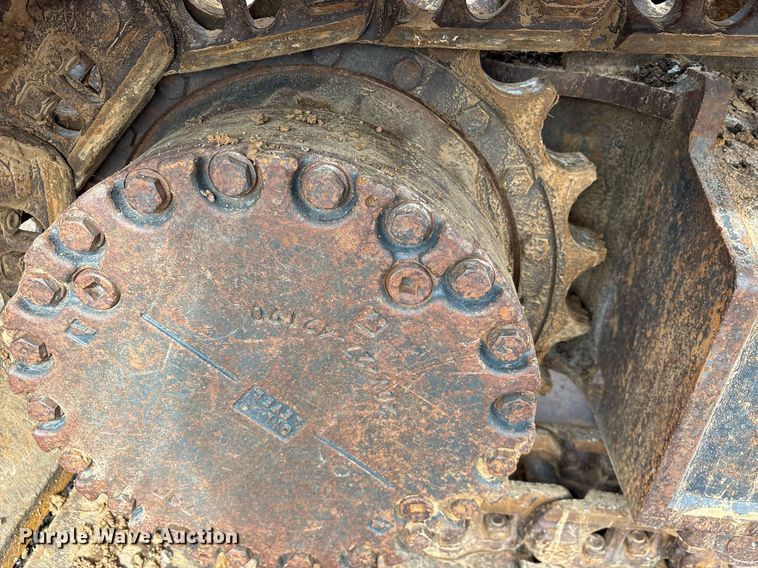 image for item OB9685 2016 Komatsu PC240LC-11 excavator