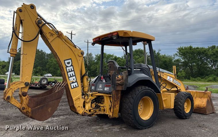 image for item OB9686 2003 John Deere 310SG backhoe
