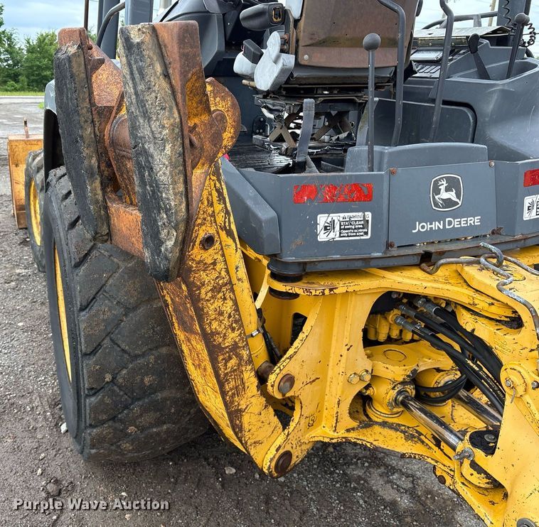 image for item OB9686 2003 John Deere 310SG backhoe