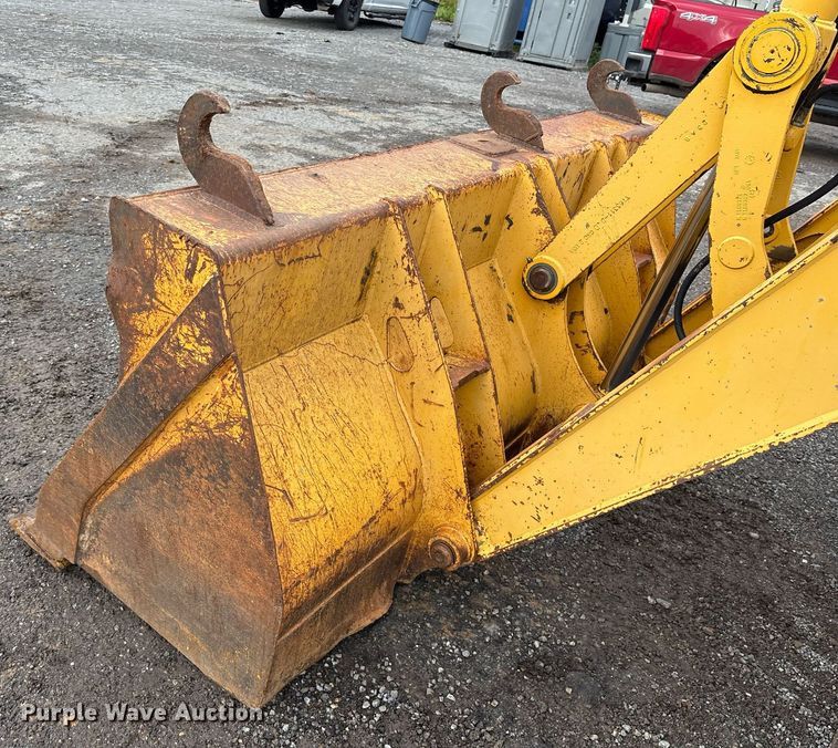 image for item OB9686 2003 John Deere 310SG backhoe