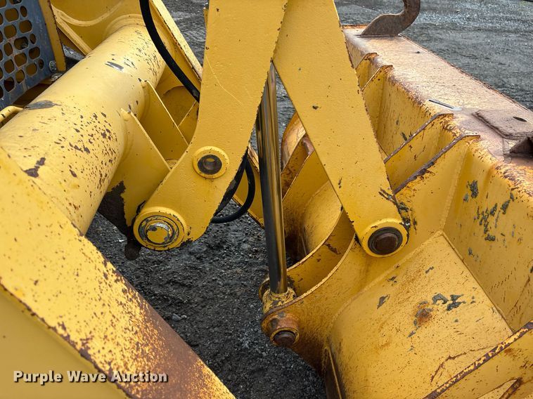 image for item OB9686 2003 John Deere 310SG backhoe