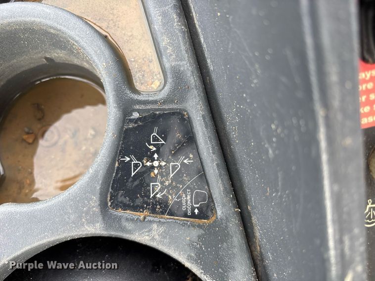 image for item OB9686 2003 John Deere 310SG backhoe