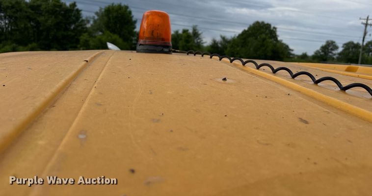 image for item OB9686 2003 John Deere 310SG backhoe